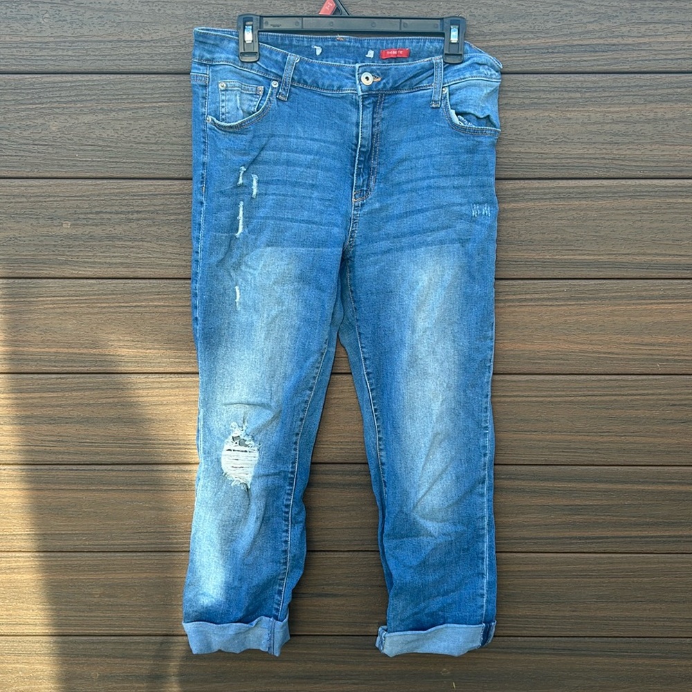 Stretchy jeans but not jeggings!